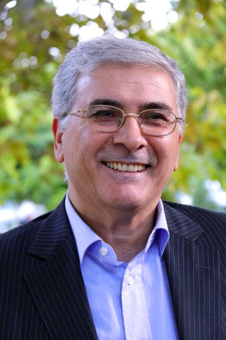 دکتر جعفری در گذر زمان 