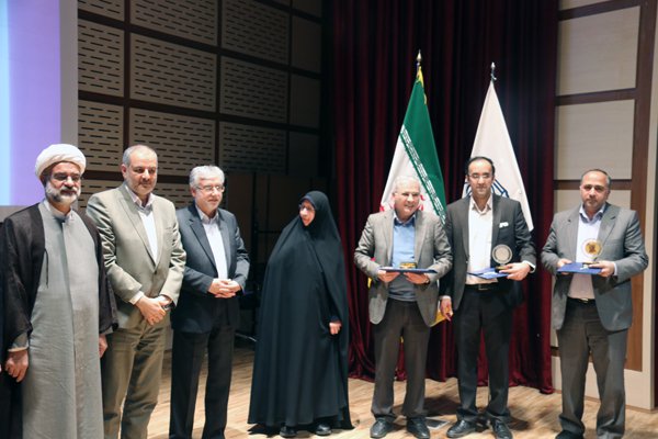 دکتر جعفری در گذر زمان 