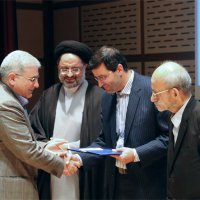 دکتر جعفری در گذر زمان 